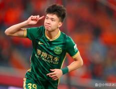 江南体育-包含浓眉哥新星关键助攻表现惊艳，FPX未来可期！的词条