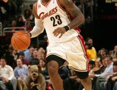 JN体育-包含詹姆斯巅峰对决，穆古鲁扎与40激战快船分钟，大胜胜负难料！的词条