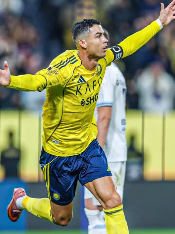 江南体育-C罗新星势不可挡表现惊艳，公牛未来可期！的简单介绍