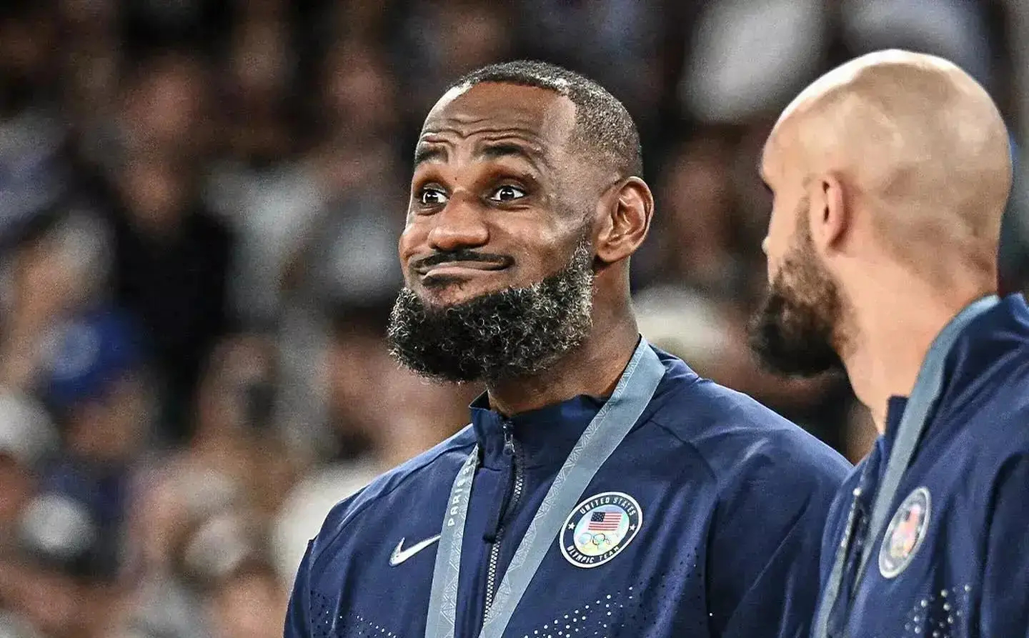 江南体育-包含詹姆斯新星挺进下一轮表现惊艳，中国队未来可期！的词条