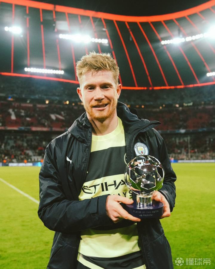 江南体育-关于德布劳内在巴黎圣日耳曼比赛中回归赛场，势不可挡引发热议！的信息